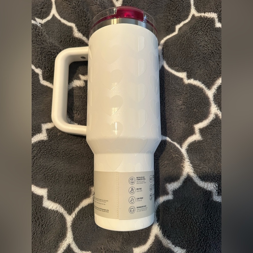 Stanley 40 oz Valentine’s Tumbler - Picture 3 of 6